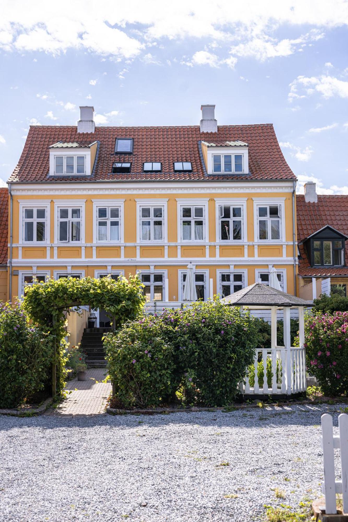 Arnfeldt Hotel Ærøskøbing Exteriér fotografie