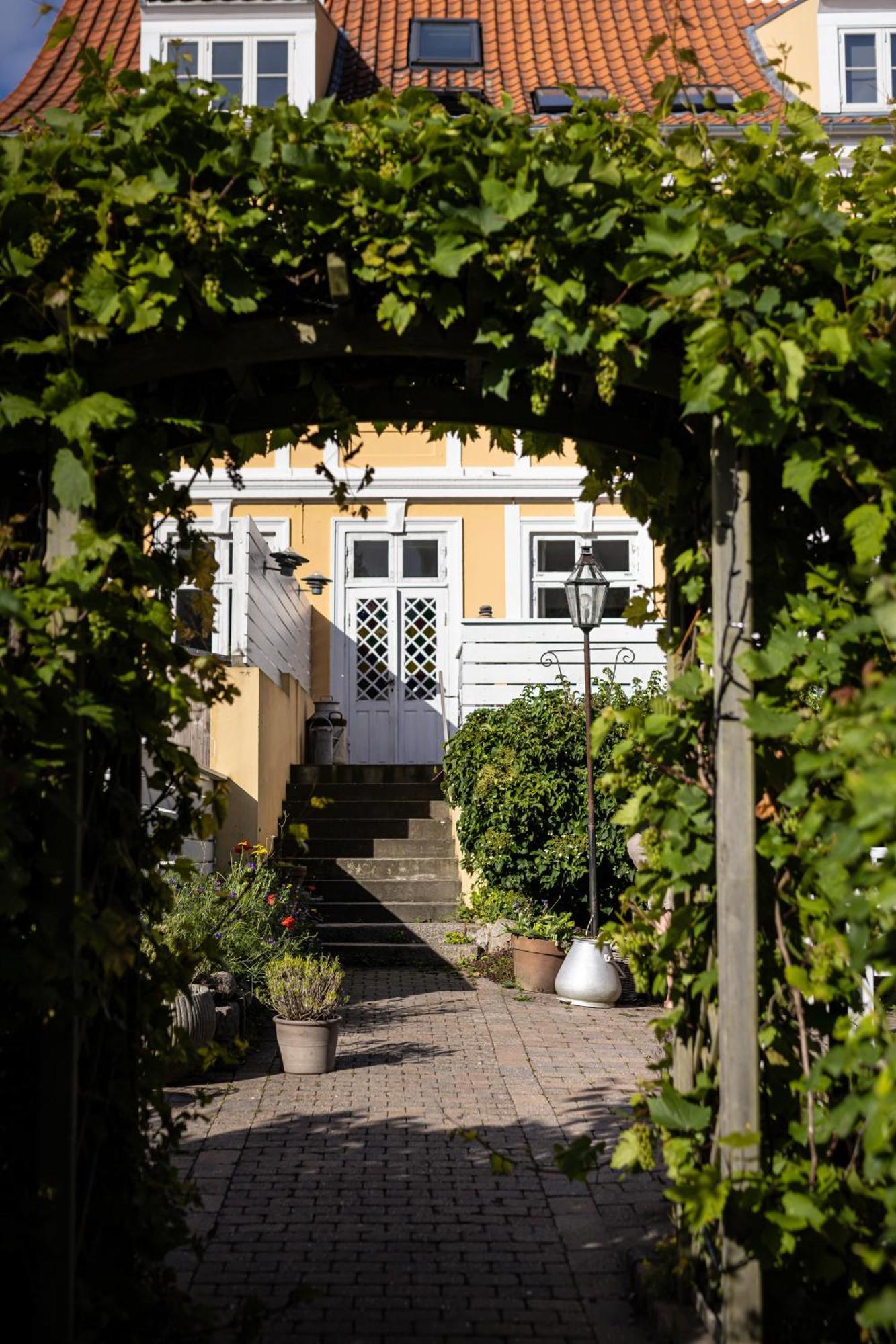 Arnfeldt Hotel Ærøskøbing Exteriér fotografie
